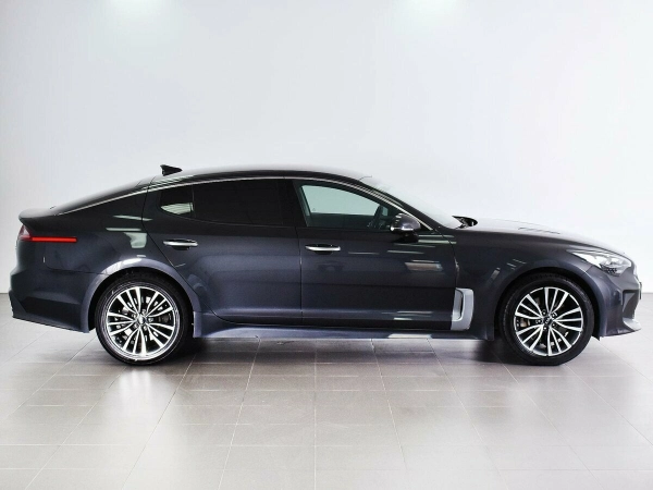 Kia Stinger, I фото №4
