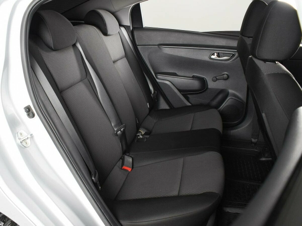 Kia Rio, IV Рестайлинг фото №12