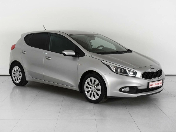 Kia Ceed, II фото №1