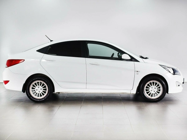 Hyundai Solaris, I Рестайлинг фото №4
