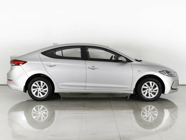 Hyundai Elantra, VI (AD) фото №5