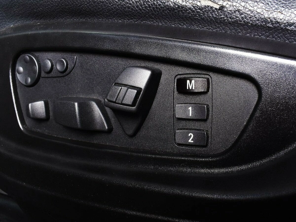 BMW X6, I (E71) фото №11