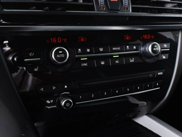 BMW X5, III (F15) фото №14