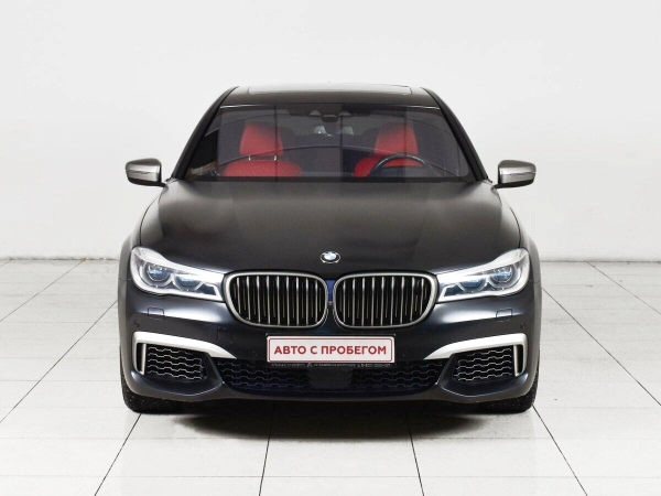 BMW 7 серии, VI (G11/G12) фото №2