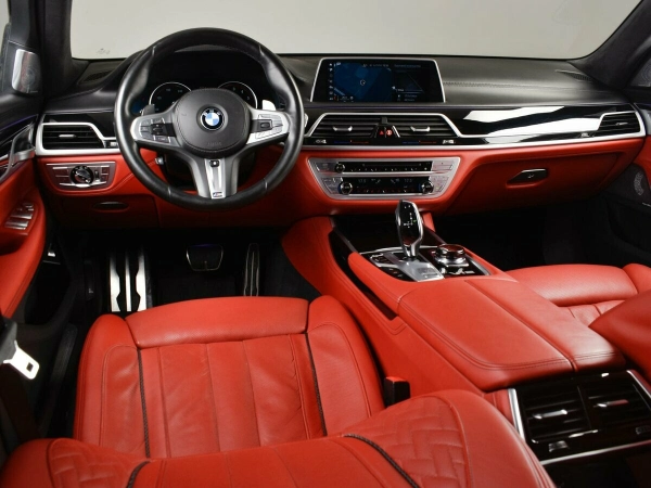 BMW 7 серии, VI (G11/G12) фото №6