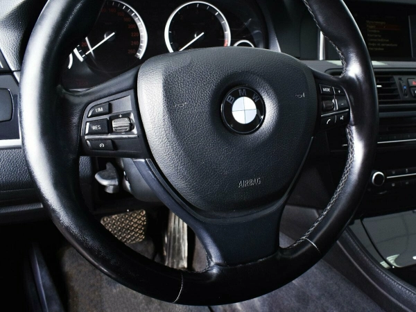 BMW 5 серии, VI (F10/F11/F07) Рестайлинг фото №10