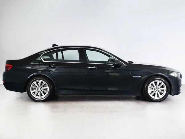 BMW 5 серии, VI (F10/F11/F07) Рестайлинг фото №4