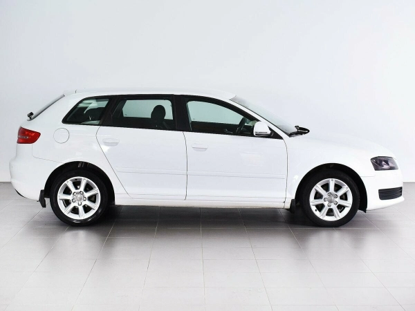 Audi A3, II (8P) Рестайлинг 2 фото №4