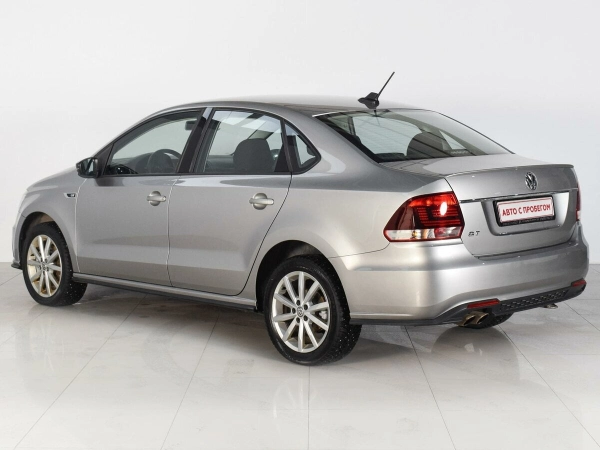 Volkswagen Polo, V Рестайлинг фото №3