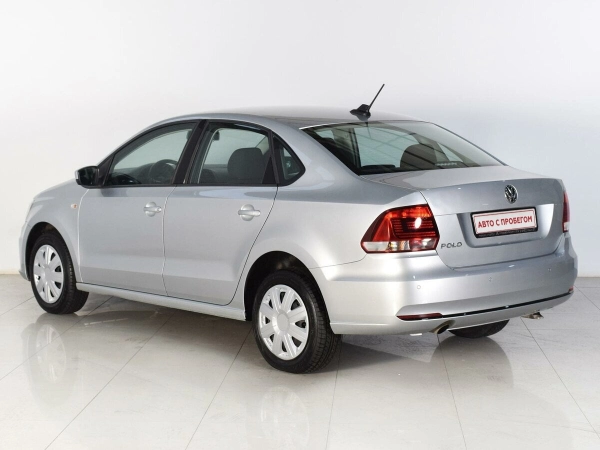 Volkswagen Polo, V Рестайлинг фото №3