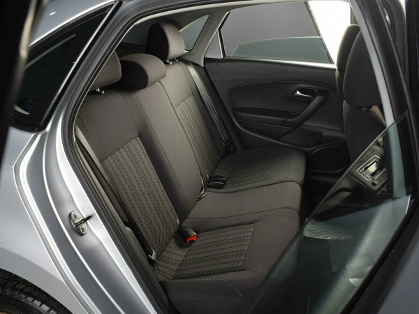 Volkswagen Polo, V Рестайлинг фото №9
