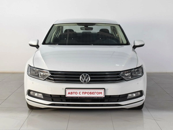 Volkswagen Passat, B8 фото №2