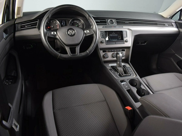 Volkswagen Passat, B8 фото №6