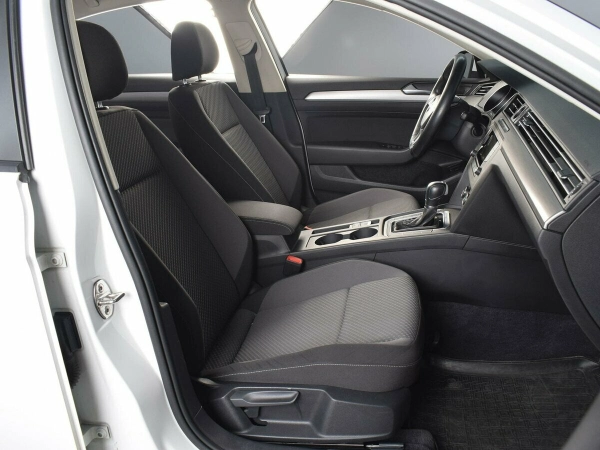 Volkswagen Passat, B8 фото №7
