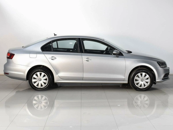 Volkswagen Jetta, VI Рестайлинг фото №3