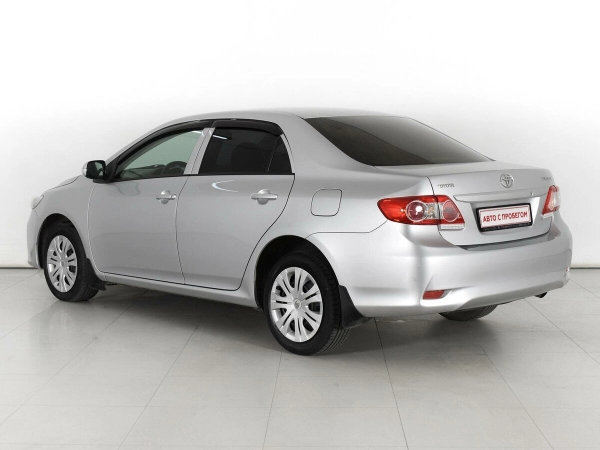 Toyota Corolla, X (E140, E150) Рестайлинг фото №3