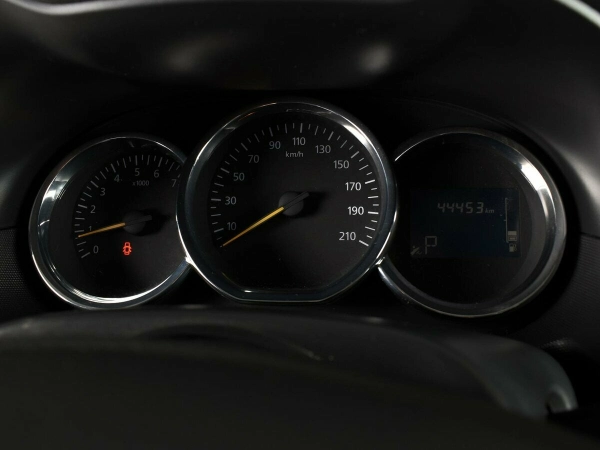 Renault Duster, I Рестайлинг фото №9