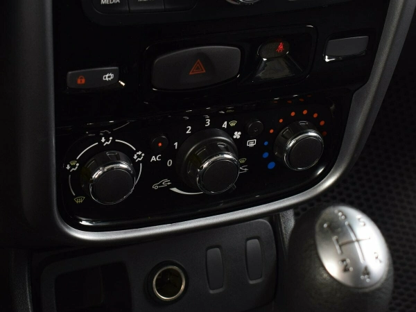 Renault Duster, I фото №8