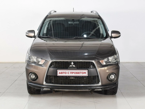 Mitsubishi Outlander, II Рестайлинг фото №2