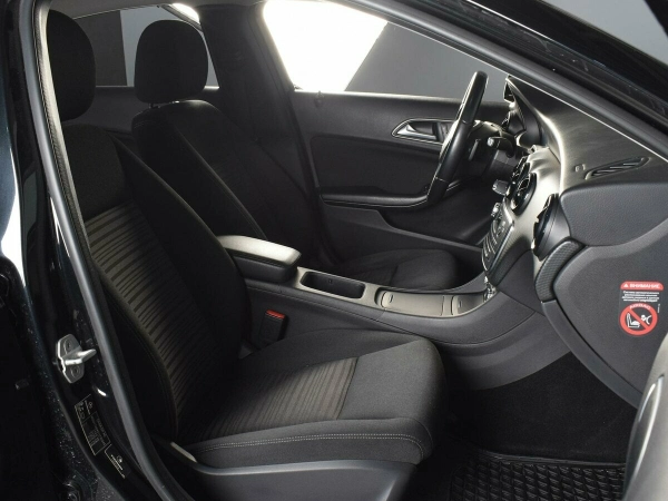Mercedes-Benz A-Класс, III (W176) фото №7