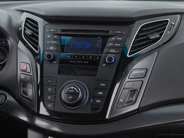 Hyundai i40, I фото №14