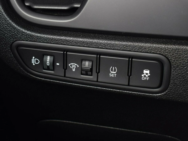 Kia Rio, IV Рестайлинг фото №11