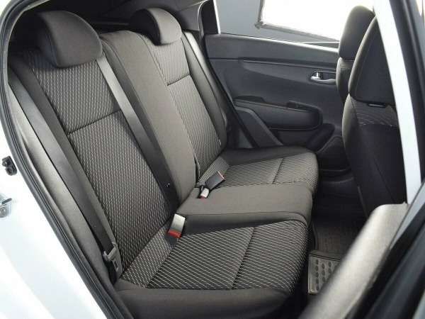 Kia Rio, IV фото №9