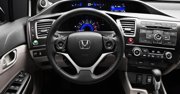 Civic Седан фото №7