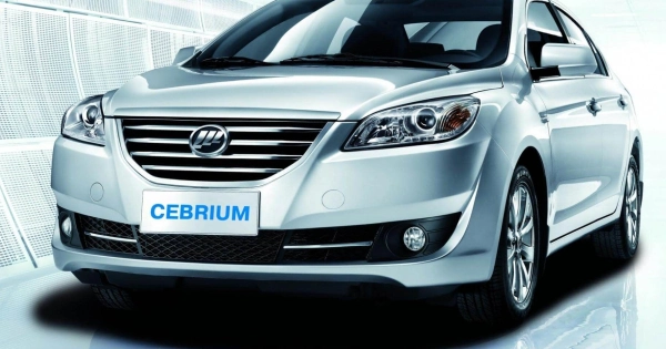 Cebrium (720) Седан фото №5