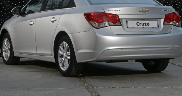 Cruze (HR) Хэтчбек 5 дв. фото №2