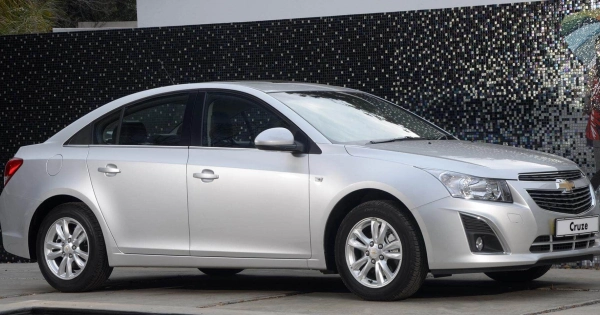 Cruze (HR) Хэтчбек 5 дв. фото №4