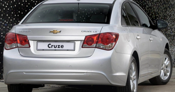 Cruze (HR) Хэтчбек 5 дв. фото №5