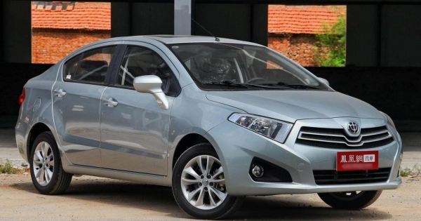 H230 Седан фото №5