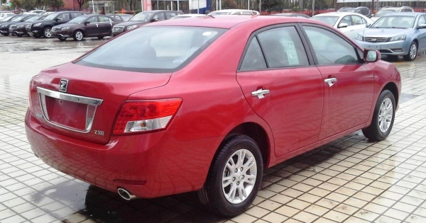 Z300 Седан фото №5