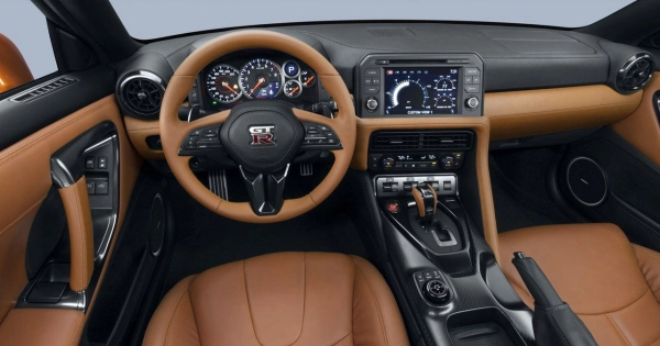 GT-R Купе фото №3