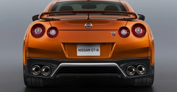 GT-R Купе фото №6