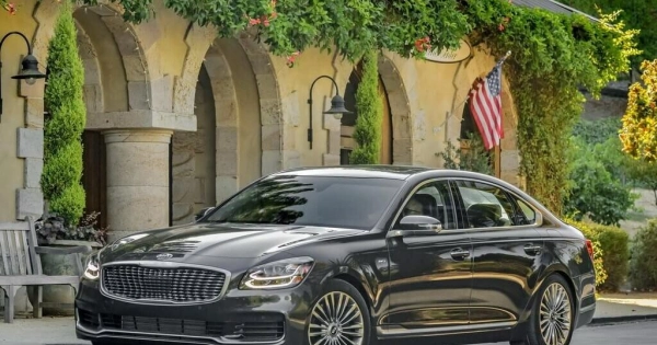 K900 Седан фото №3