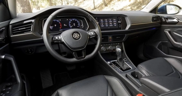 Jetta Седан фото №9
