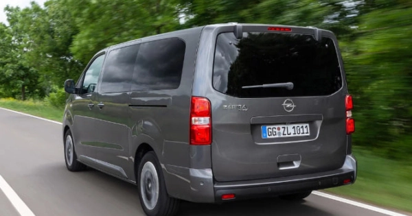 Zafira Life Минивэн L фото №4