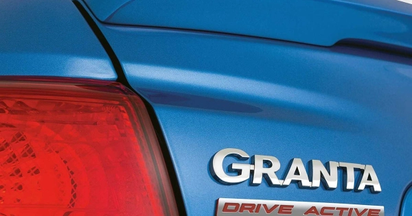 Granta Седан Drive Active/Sportline фото №6