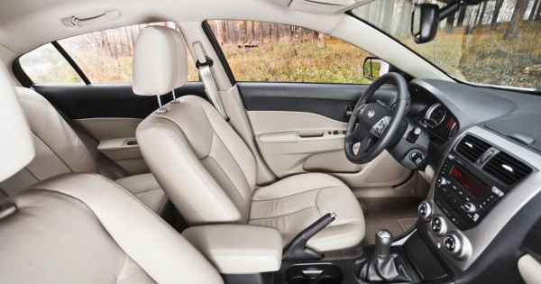Besturn B30 Седан фото №5