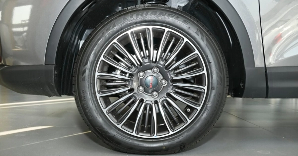 U70 Pro Внедорожник 5 дв. фото №5