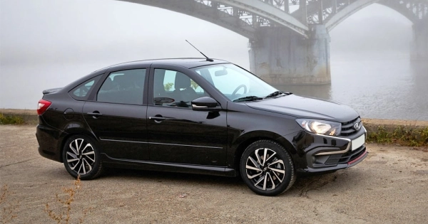 Granta Лифтбек Drive Active/Sportline фото №23