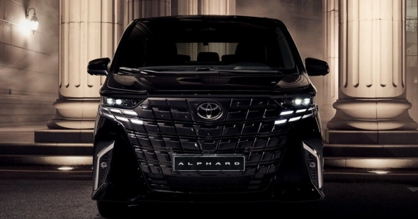 Alphard Минивэн фото №2