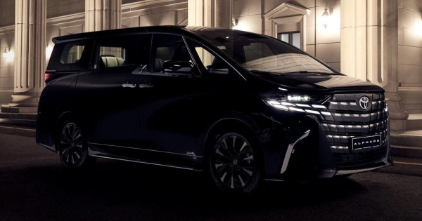 Alphard Минивэн фото №4