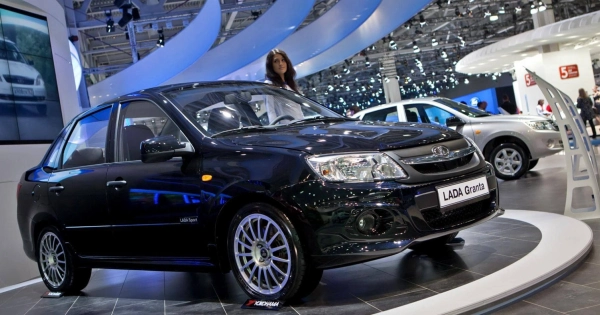 Granta Седан Sport фото №3