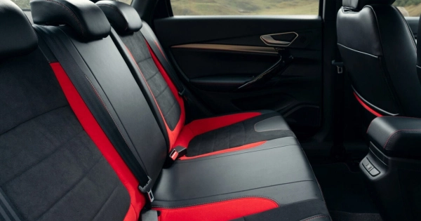 Vesta Универсал 5 дв. SW Sportline фото №13